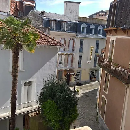 Lägenhet 13 Rue De La Fontaine F11 *